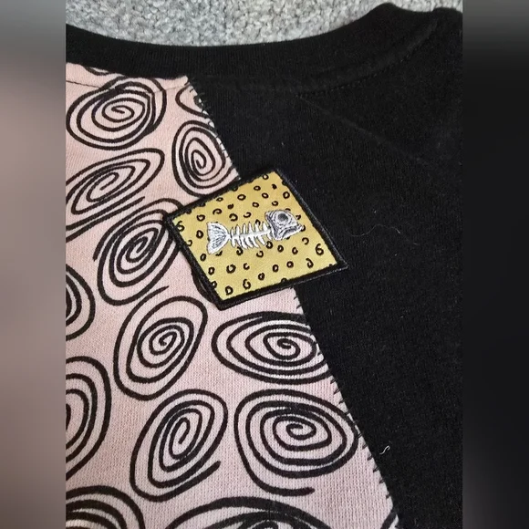 Vans X Disney Nightmare Before Christmas Mixed Pattern Crewneck Sweatshirt Small - Picture 3 of 11